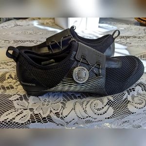 Shimano shic500w L01 indoor Cycling Shoe women's size 8.5